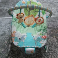 گهواره،نی‌نی‌لای‌لای موزیکال  ویبره دار