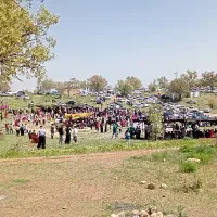 فروش چند دست لباس محلی