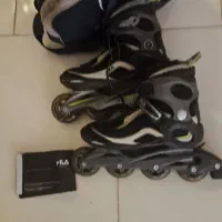 اسکیت شو مارک فیلا