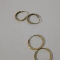 گوشواره طلاسبک