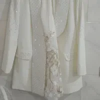 کت وشلوار وشال وتاپ