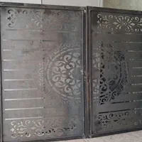 درب حیاطی باغی ، در ورودی آهنی ساده و طرح دار|مصالح و تجهیزات ساختمان|کاشان, خلیج فارس|دیوار