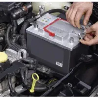 نیازمند اوستا کار باطری ساز با ابزار