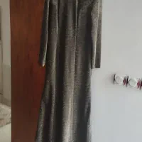 یک عدد لباس مجلسی زنانه