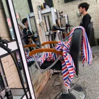 نیازمند همکارآرایشگر حرفه ای
