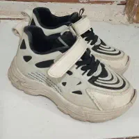 2 عدد کفش|کفش و لباس بچه|آبادان, |دیوار