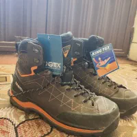 کفش کوهنوردی کینگ تکس