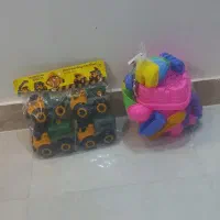 وسایل شن بازی و ۴تاماشین راه سازی