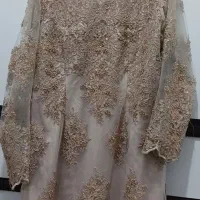 پیراهن تمام منجق بخدا پارچه اش خیلی گرون افتاده