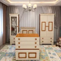 مونتاژ کار حرفه ای