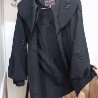 تعدادی مانتو در حد