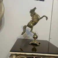 اسب برنز خالص
