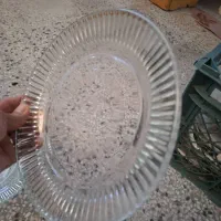 سلام  یه سرویس  بشقاب دارم