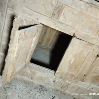 گنجه چوبی قدیمی