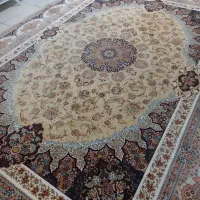 فرش ۱۲ متری ۱۲۰۰ شانه رنگ روشن درحدنو|فرش|لواسان, |دیوار