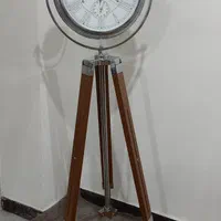 ساعت ایستاده