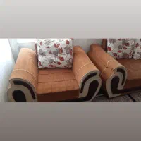 دو دست مبل راحتی و ۴ عدد صندلی به فروش می رسد|مبلمان خانگی و میز عسلی|چالدران, |دیوار
