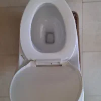 توالت فرنگی مدل آرمیتاج سالم و در حدنو|لوازم سرویس بهداشتی|فولادشهر, A6|دیوار