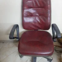 صندلی چرمی اداری