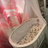تخت کنار مادر، گهواره کودک کاملا نو مناسب سیسمونی