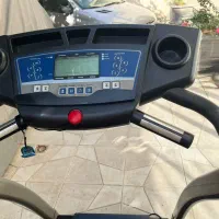 تردمیل آلمانی خانگی ۱۰سال خواب علت، مهاجرت|تجهیزات ورزشی|اصفهان, جلفا|دیوار