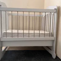 تخت نوزاد و کودک|تخت و صندلی بچه|شیراز, شهرک والفجر|دیوار