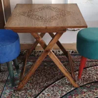 میز تاشو چوبی و۲ صندلی ست تمیز و کم‌جا