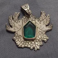 گردنی،آویز نقره با سنگ جواهری