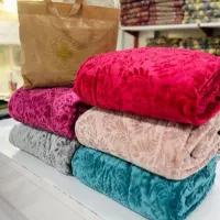 پتوی مسافرتی گلباف ۶۰۰هزارتومان