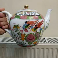 قوری قدیمی چینی پرطلا نقاشی دست