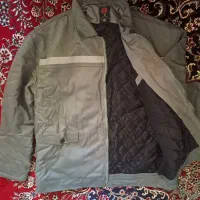کاپشن کار|لباس|مبارکه, |دیوار