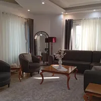 مبل ۹نفره با میز وسط و دو عسلی
