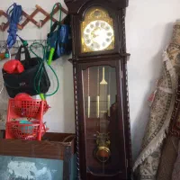 ساعت ایستاده سالم بدون ایراد ه فروش می‌رسد