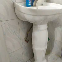 رو شویی در حد نو|لوازم سرویس بهداشتی|اندیشه, اندیشه فاز ۱|دیوار