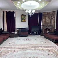 باغ ویلا|اجارهٔ کوتاه‌مدت ویلا و باغ|شیراز, میانرود|دیوار