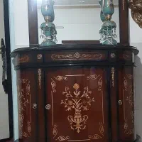 بوفه، آینه کنسول با شعمدان