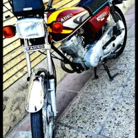 موتور ۱۲۵.  مدل. ۱۳۹۴.  فابریک.    کثیر  رهرو