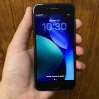 آیفون se2022 128 گیگ