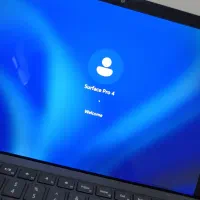 لپ تاپ یا تبلت سرفیس پرو۴