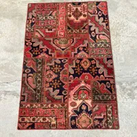 فرش دستباف تکه دوزی مدرن چرم دوزی  متری ۲  تومن|فرش|مشکین‌دشت, |دیوار