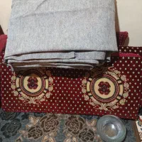 موکت در حد نو تمیز  30 متر دو تیکه 1300