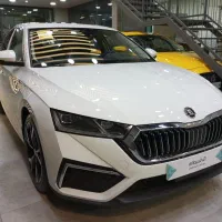 اشکودا اوکتاویا تیپ لاکچری ۲۰۲۴|خودرو سواری و وانت|تهران, عباس‌آباد|دیوار