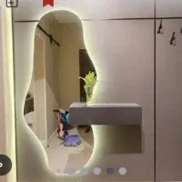 آینه back|آینه|خرمآباد, |دیوار