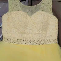 لباس عروسی|لباس|خوی, |دیوار