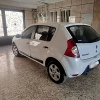 ساندرو مدل ۹۶