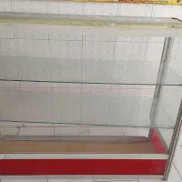 سه عدد ویترین شیشه ای الومینیومی|فروشگاه و مغازه|یزد, |دیوار