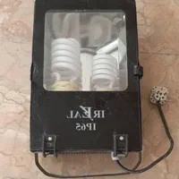 پرژکتور برقی