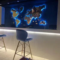 استخدام کارمند خانم آژانس هواپیمایی