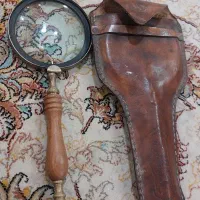 ذره‌بینقدیمی