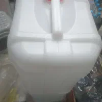 گالن ۲۰ لیتری|ظروف نگهدارنده، پلاستیکی، یک‌بارمصرف|کاشان, مدرس|دیوار